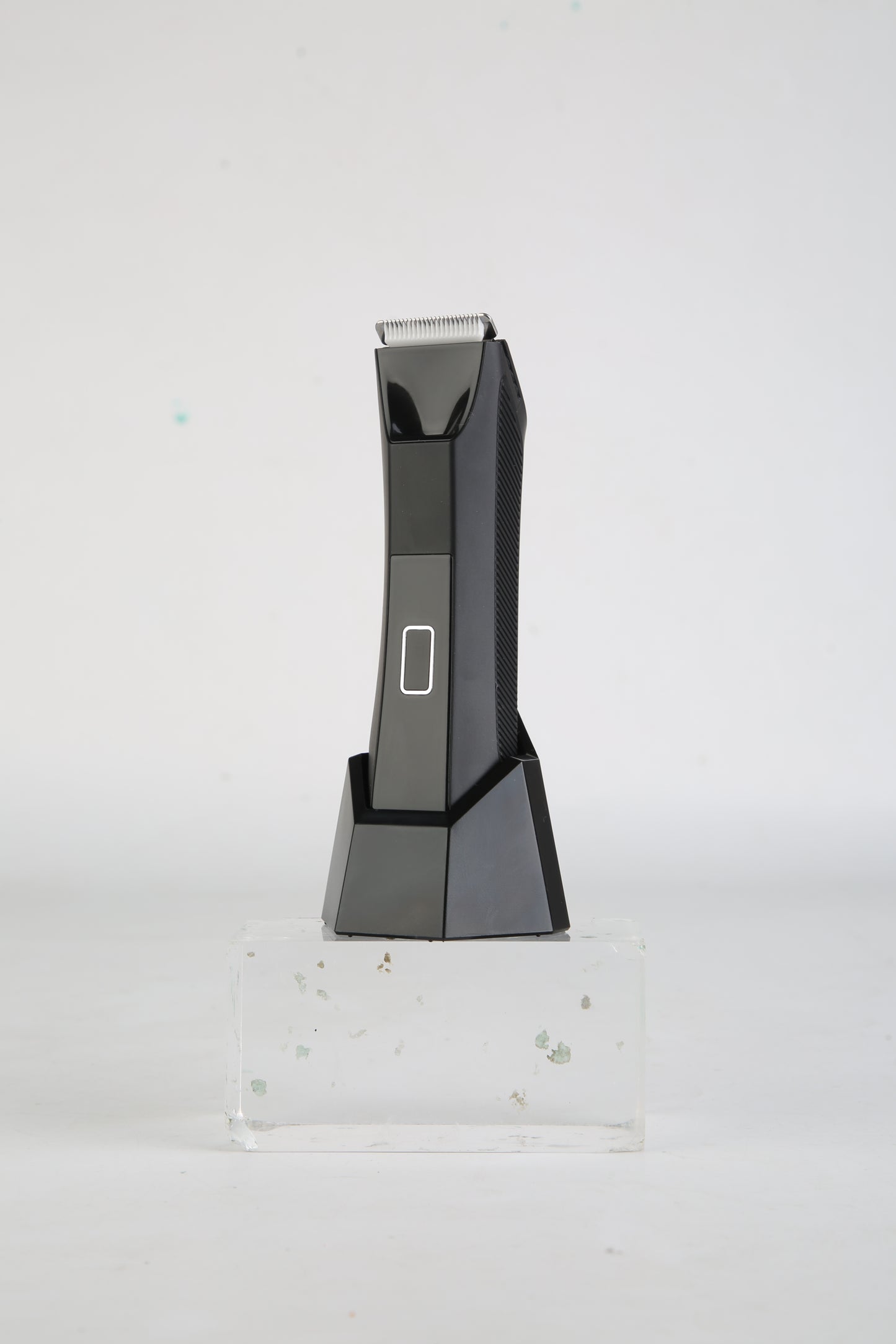 2-in-1 Precision Body Groomer – Waterproof Cordless Trimmer with LED Display & Guard Comb